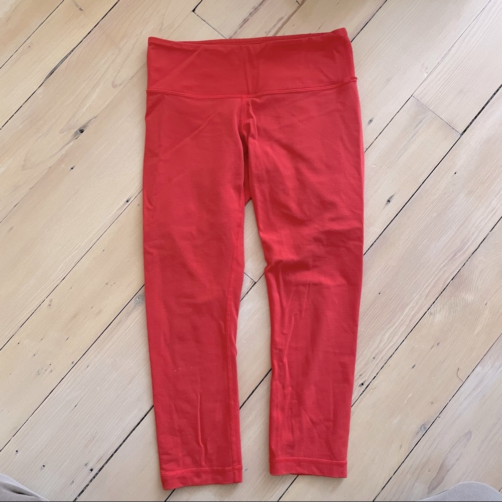 LULULEMON orange crop leggings/pants/tights 6